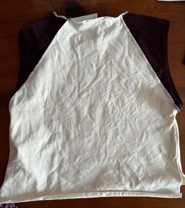 Къса блуза тип потник Bershka