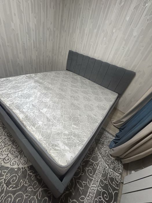Продам кровать 180*200