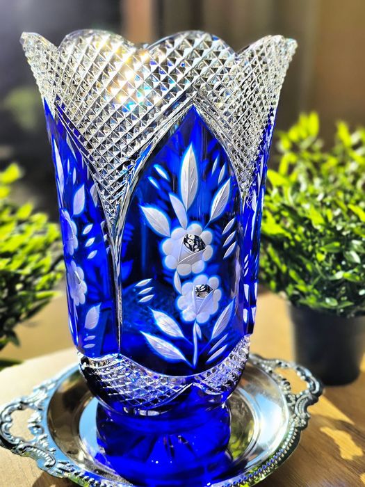 Голяма ваза от оловен кристал