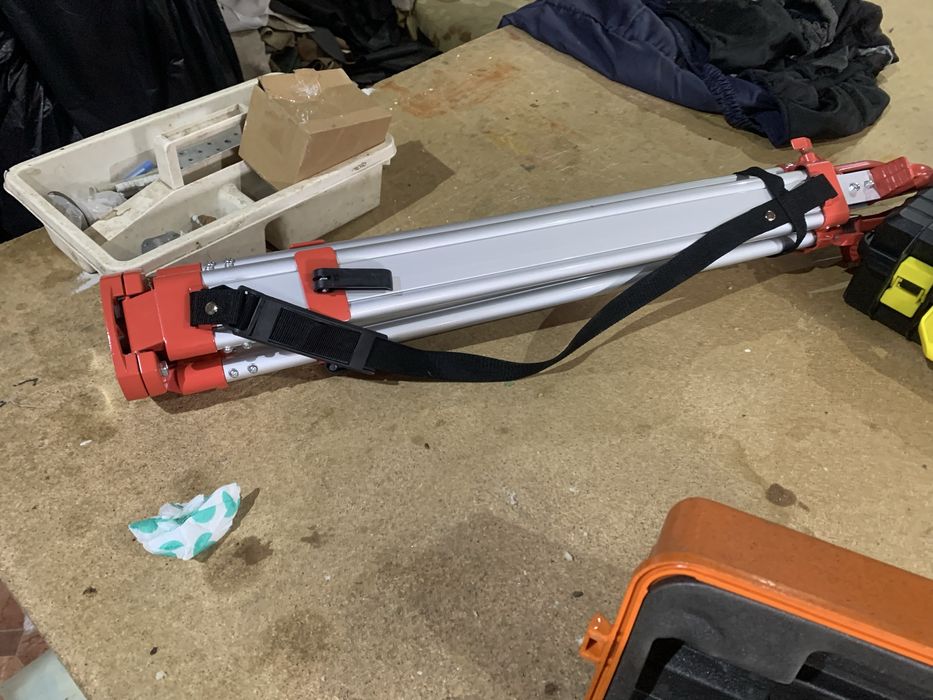 Оптичен нивелир nikon