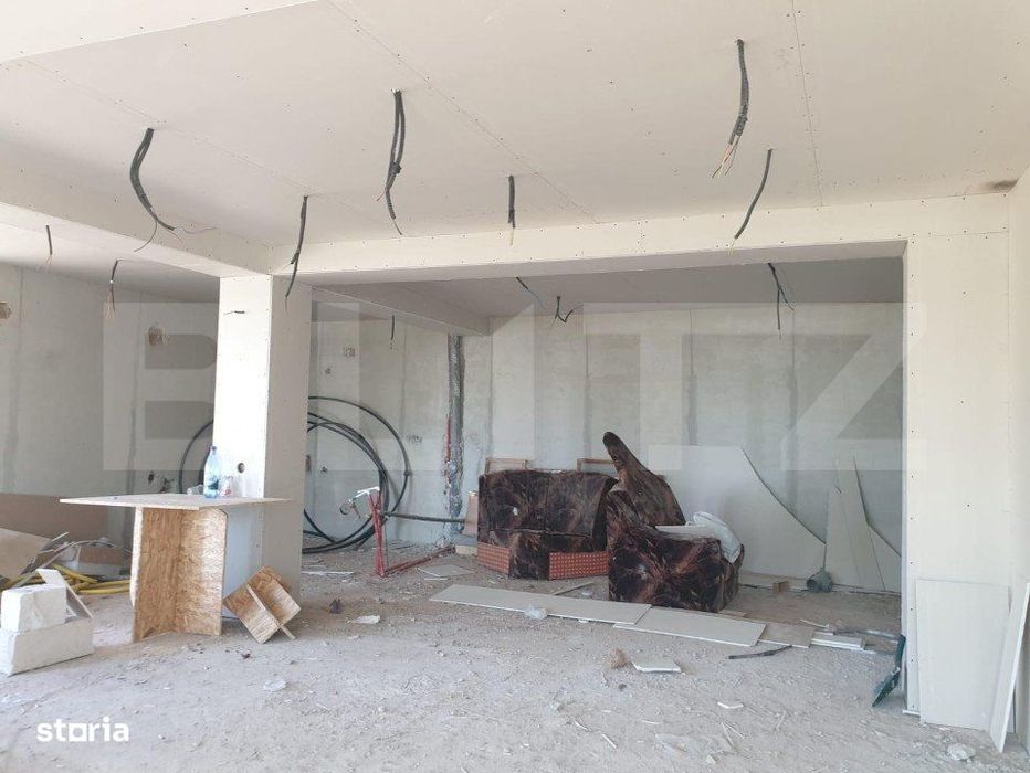 Casa/Vila, 341 mp construiti, teren 1000 mp, Tartasesti