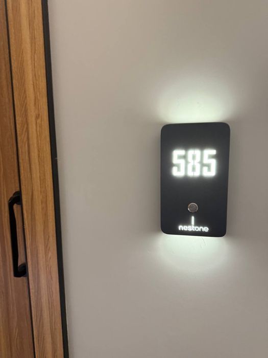 Nest one sotiladi srochniy uy