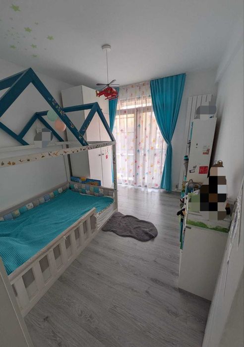 Apartament cu „Vibe” Bun, 4 Camere și Iarbă Crescută cu Suflet - Baciu