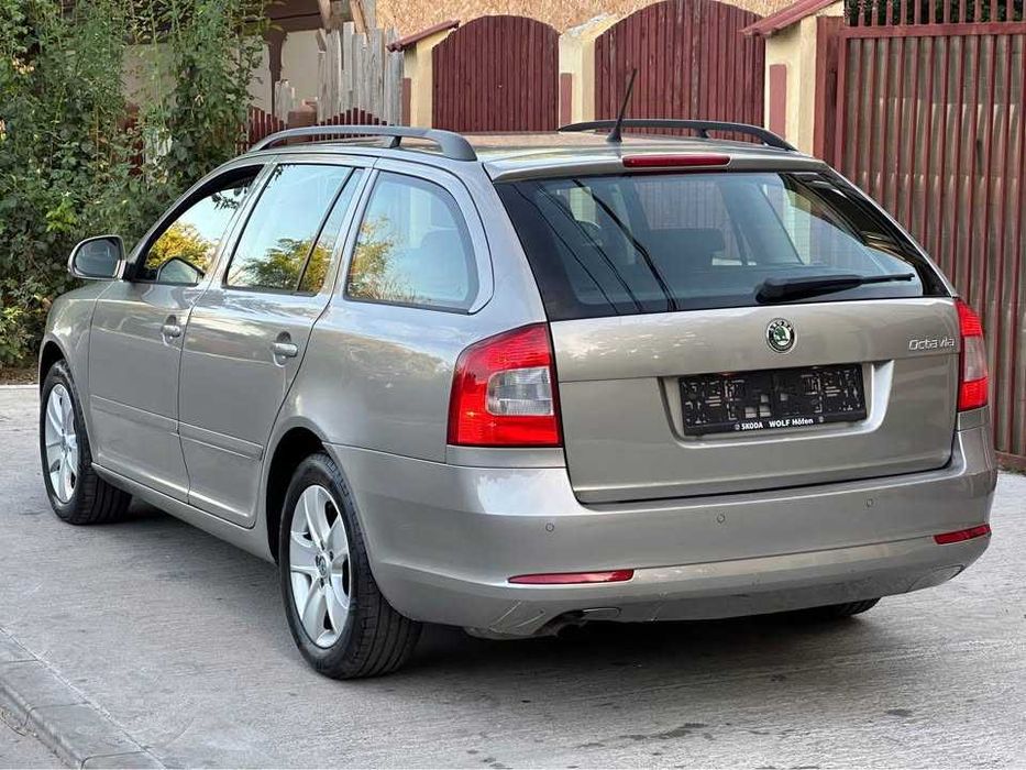 Skoda Octavia 1.2 Benzină – 2011