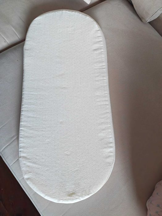 Матрак Candide за бебешка количка 73x32x4 см, с подарък чаршафи