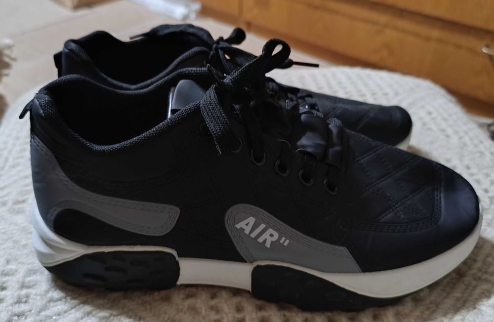 Мъжки спортни маратонки