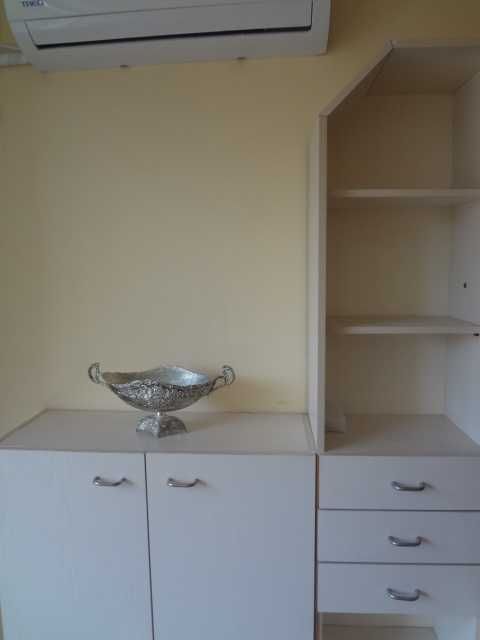 Голяма разкошна сребриста купа