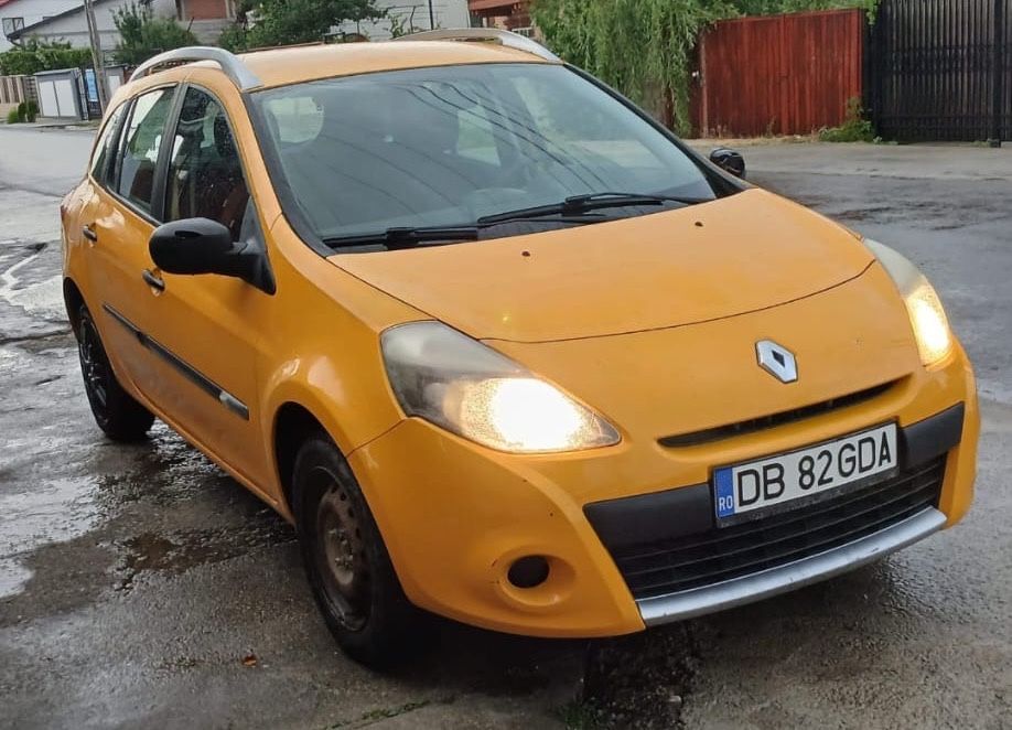 Piese auto din dezmembrari Renault Clio 1.5dci euro 5 2012 orice piesa