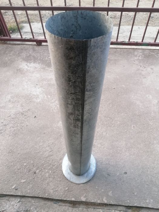 Coș de fum din tablă galvanizată, cu înălțimea de 100 cm și diam 15 cm
