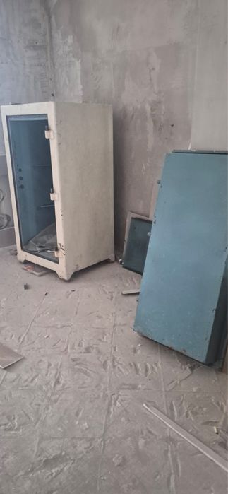 Продаю надежный сейф