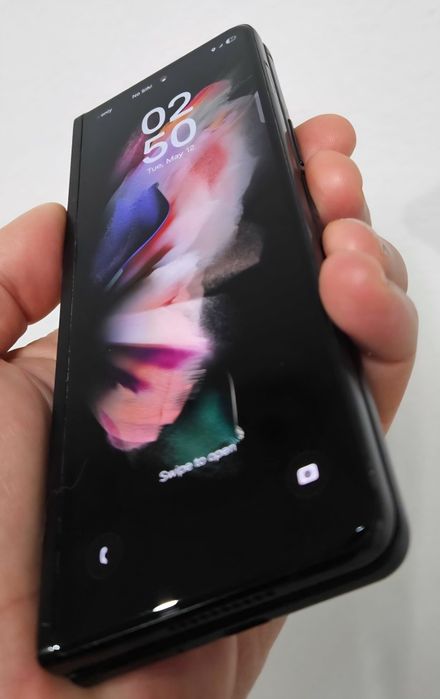 Samsung fold 4, 12 gb ram, 256 gb memorie