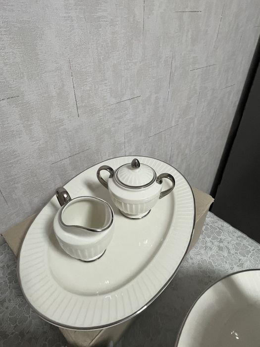 Продам сервиз на 12 персон