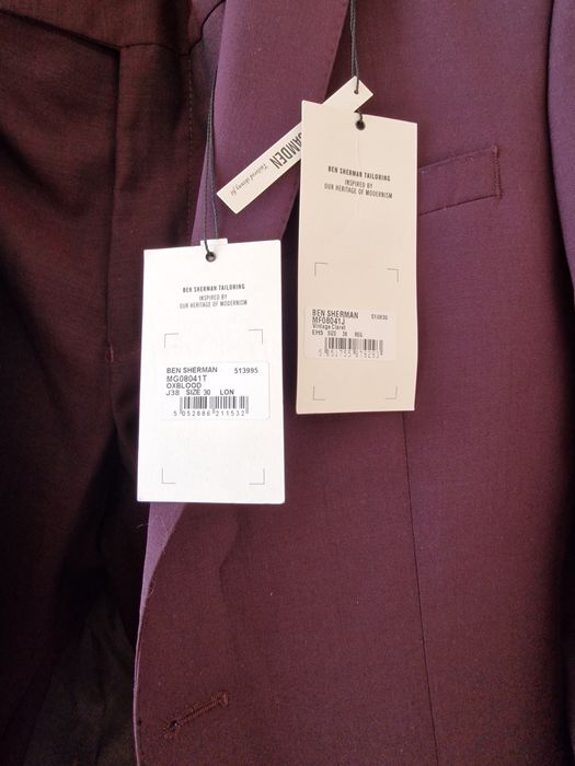 Нов Виненочервен Мъжки Костюм от Вълна и Мохер на Ben Sherman Размер S