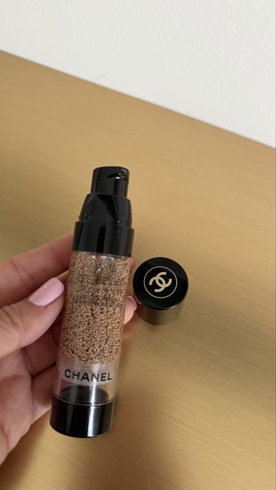 Fond de ten Chanel, Hauslabs, Makeup by Mario