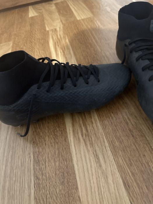 URGENT!! Nike Mercurial ZM10 ACADEMY AG