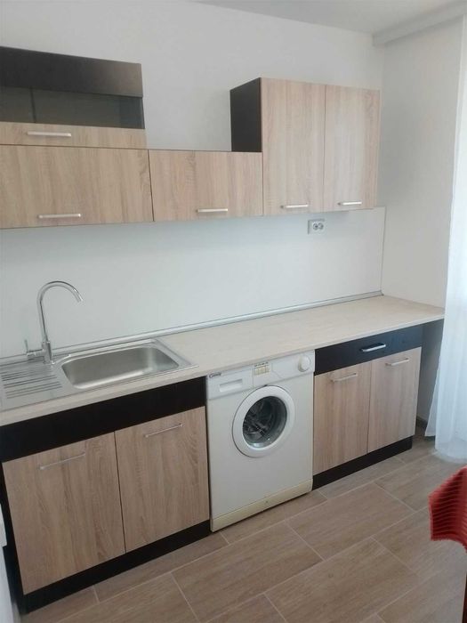 Под наем апартамент 2+1 в кв. Тракия