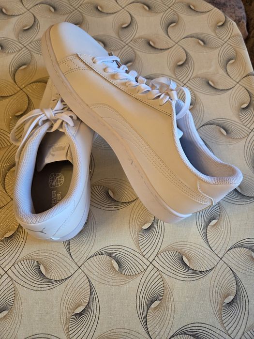 Чисто нови Мъжки кецове !!!