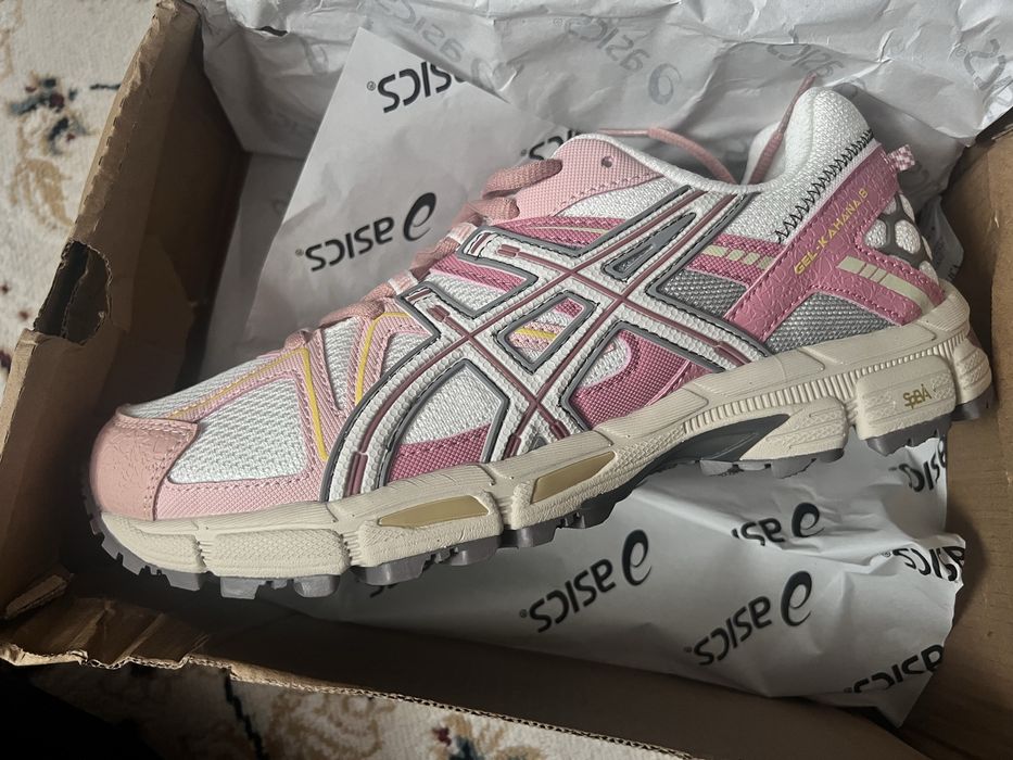 Кроссовки ASICS Gel-Kahana 8