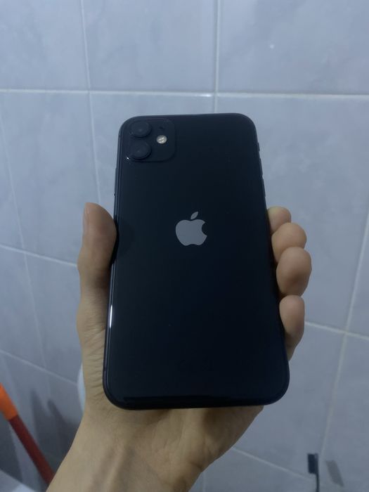 Айфон 11 обмена состояние есть микроцарапины на экране