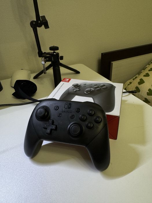 Nintendo Switch Pro Controller