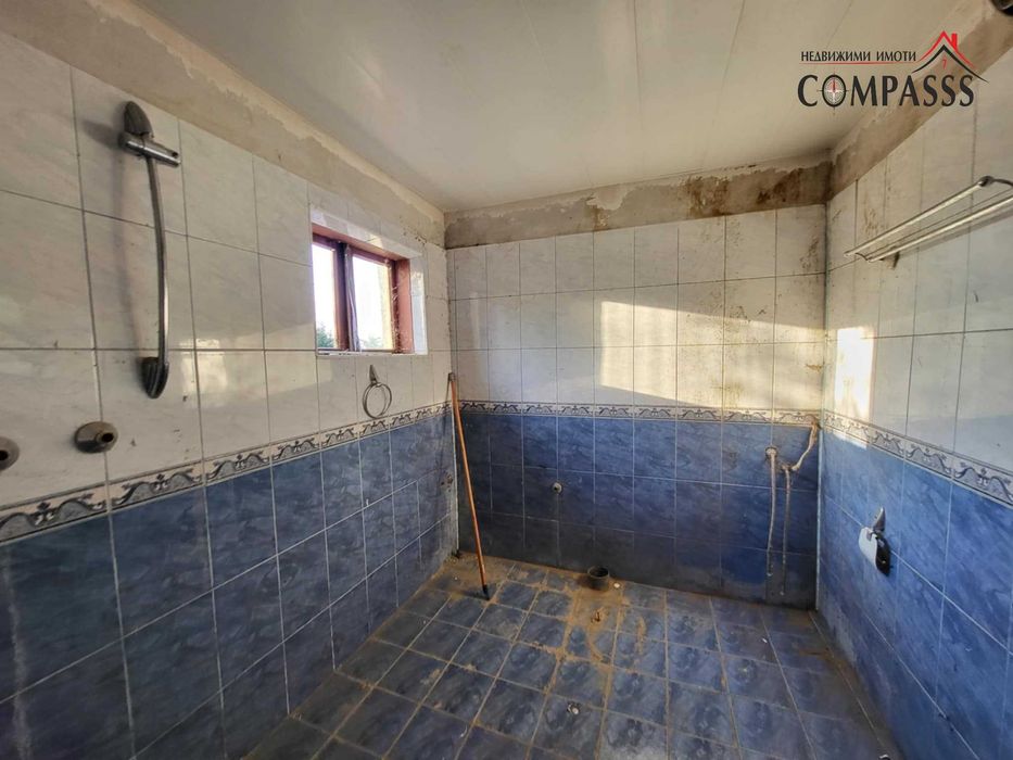 с. Изворово, Общ. Ген. Тошево, къща с двор – 17000евро!