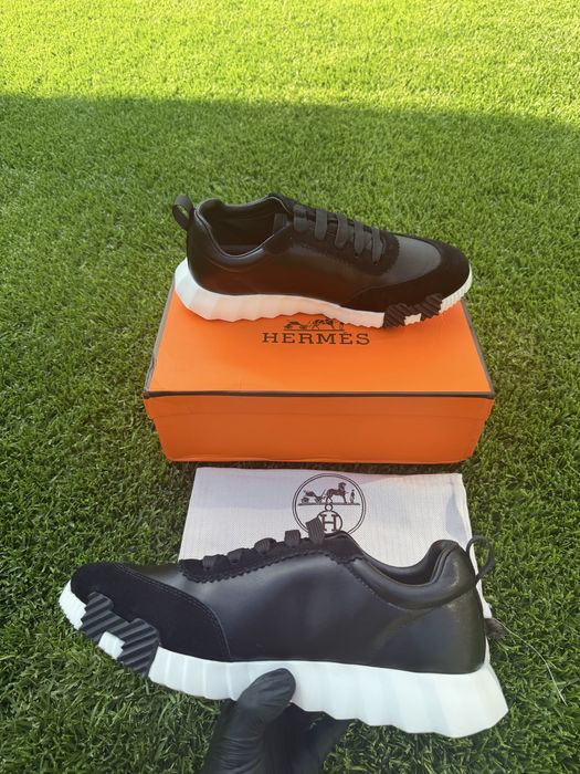 Sneakers Hermes disponibil in doua culori