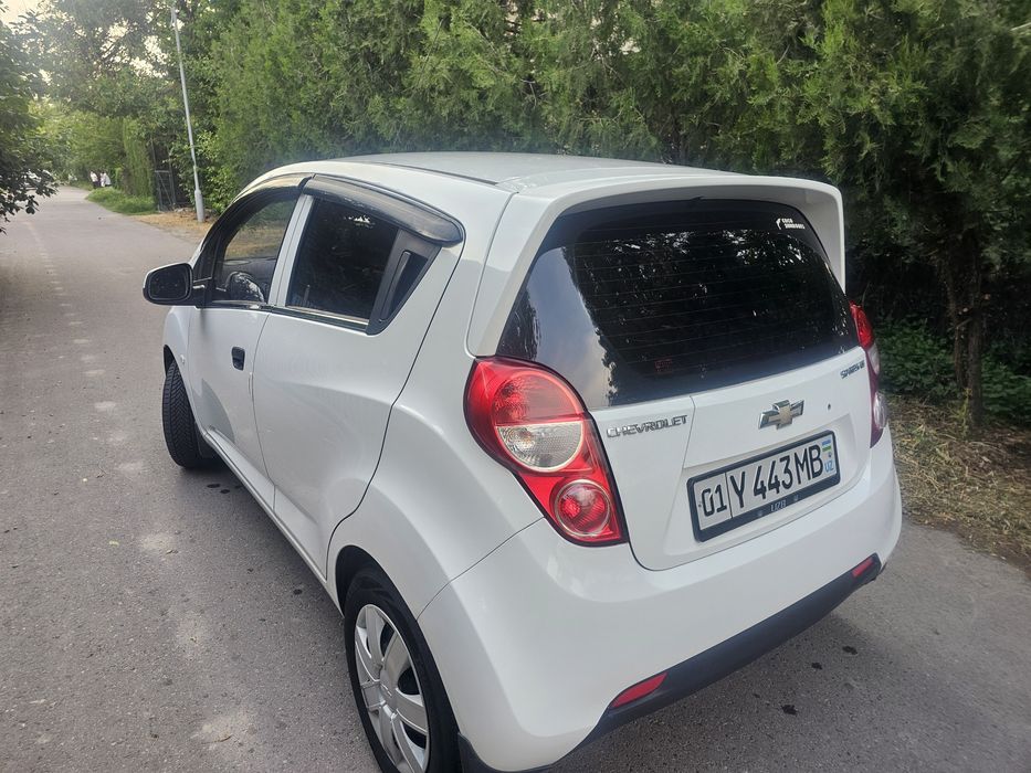 Chevrolet Spark 2012 — 2