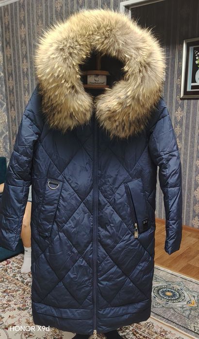 Продам зимнюю куртку