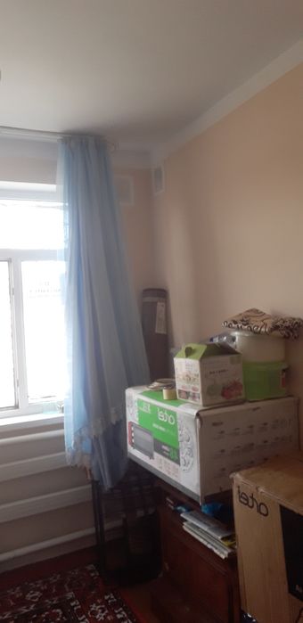 Тахиаташ автокассада квартира сатылады 1 комната 90 млн