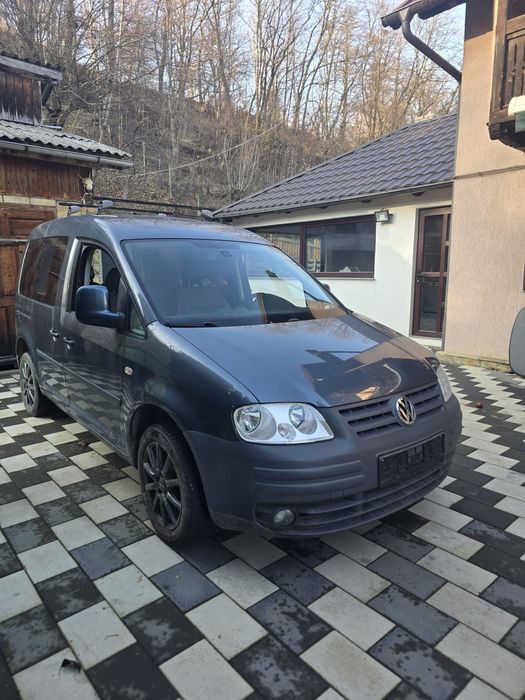 VW Caddy 2009 Benzina