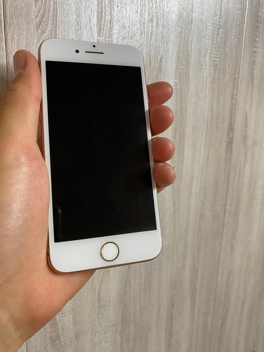 Айфон 8 сатылады