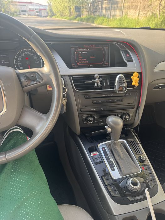 Audi A4  b8 S-line