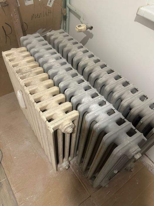 Чугунени радиатори за отопление- 3 броя