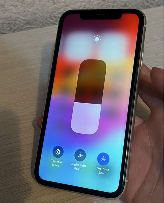 Айфон 11 продам срочно