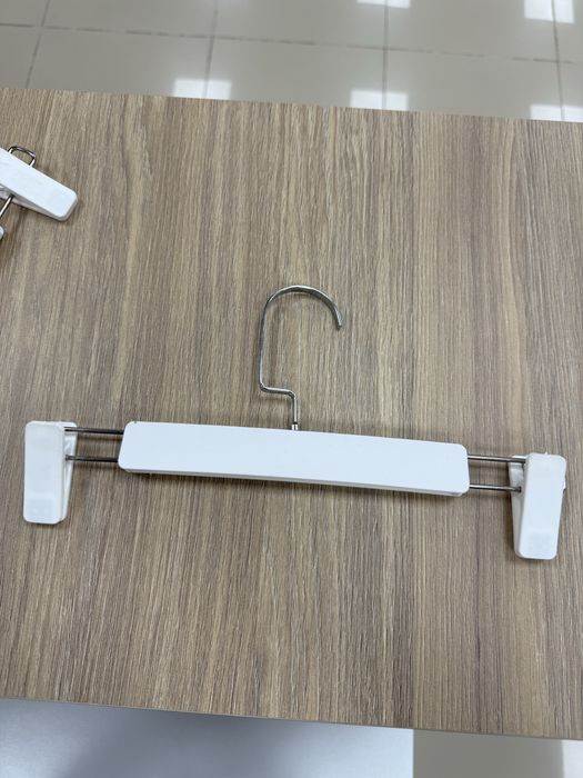 Продам вешалки для вещей