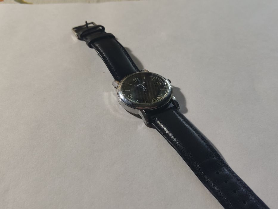 Часы на батарейках