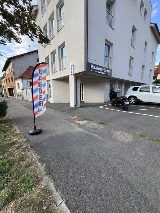 Scaun de inchiriat/post frizer