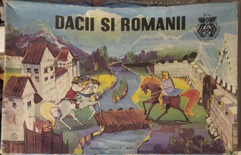 Vând sau schimb obiecte vechi.Preț în funcție de obiectul ales.