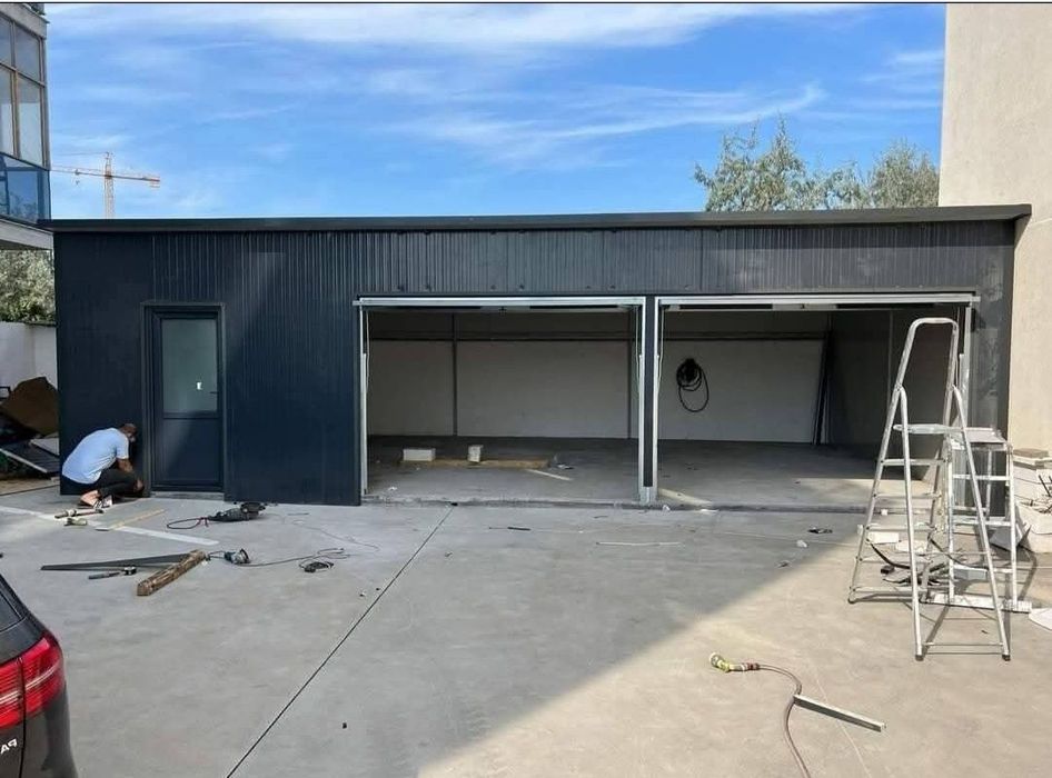 Garaj metalic nou, disponibil în variante de dimensiuni single, double