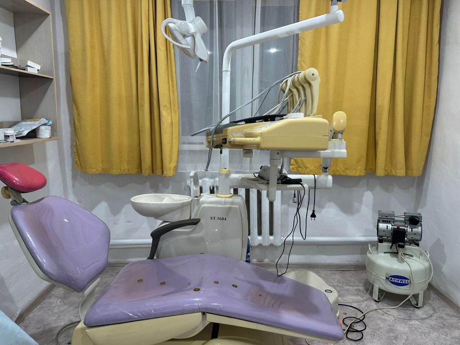 Продам стоматологическое кресло