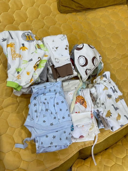 Продам детские вещи