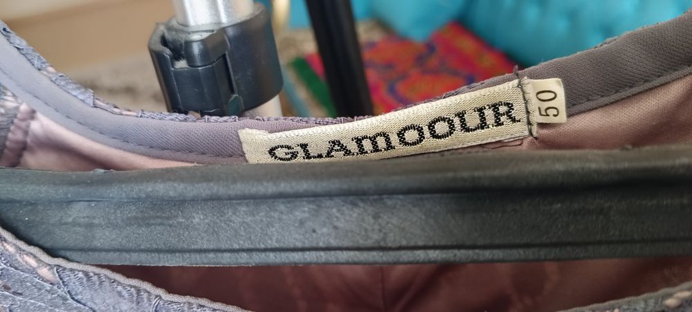 Платье женьское нарядное