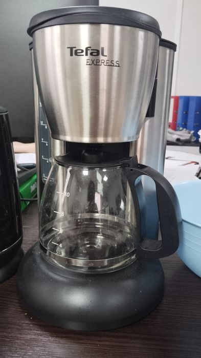 Кофеварка продам