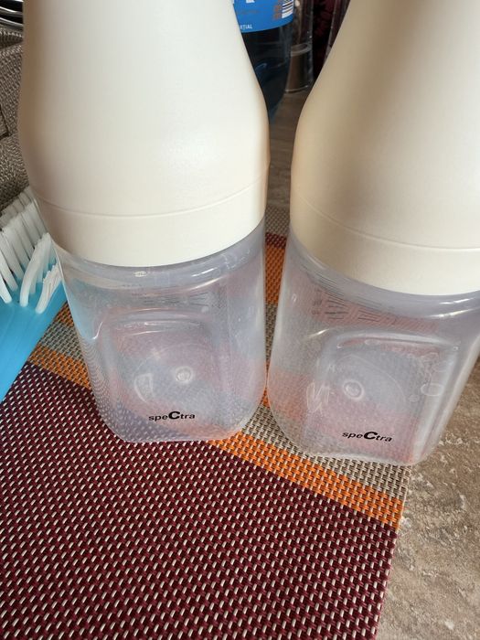 Vand 10 Biberoane Philips Avent