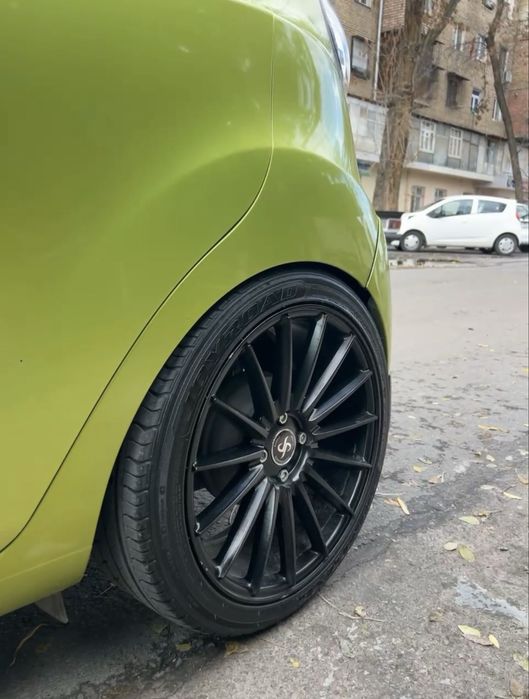 SakaDiska srochna sotiladi razmer R17