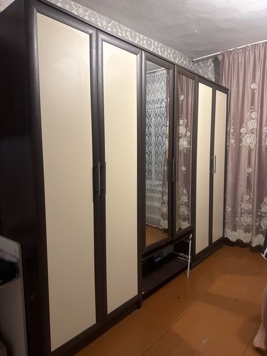 Отдам шкаф 15000
