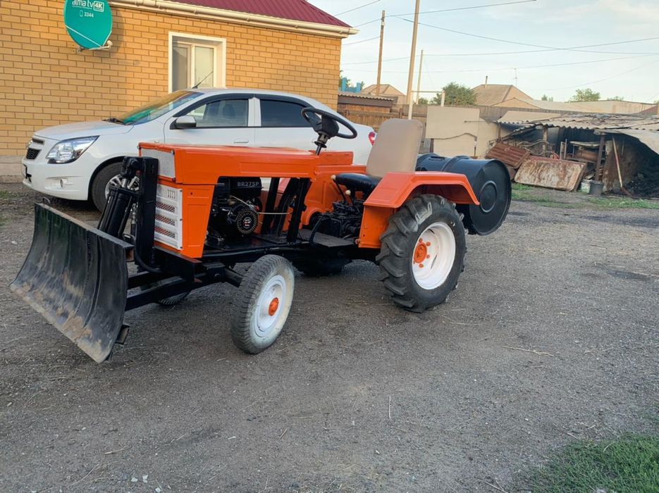 Продам   трактор