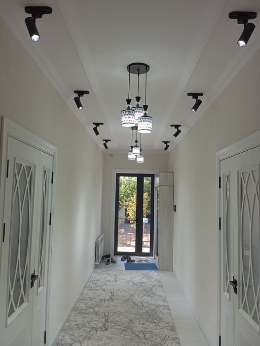 Termizda 10 xonali uy