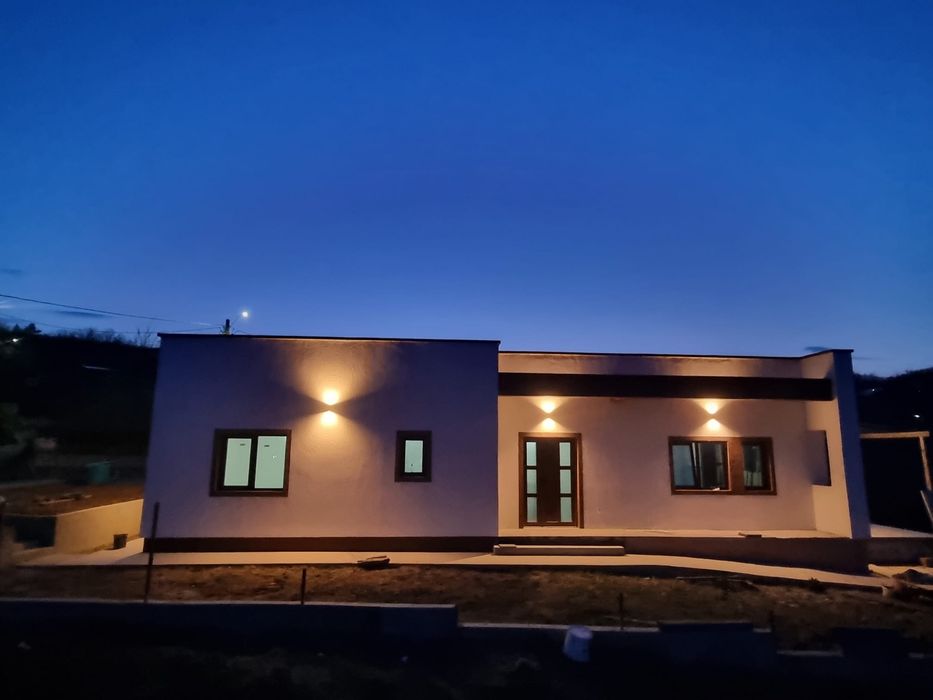Casă modernă 4 camere la cheie | Tomești, 92mp utili, Teren 500mp, Toate utilitățile