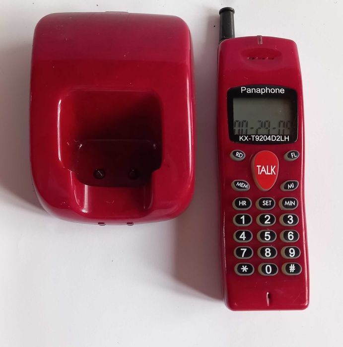 Panaphone KX-T9204D2LH, telefon fără fir produs de Panasonic '80-'90